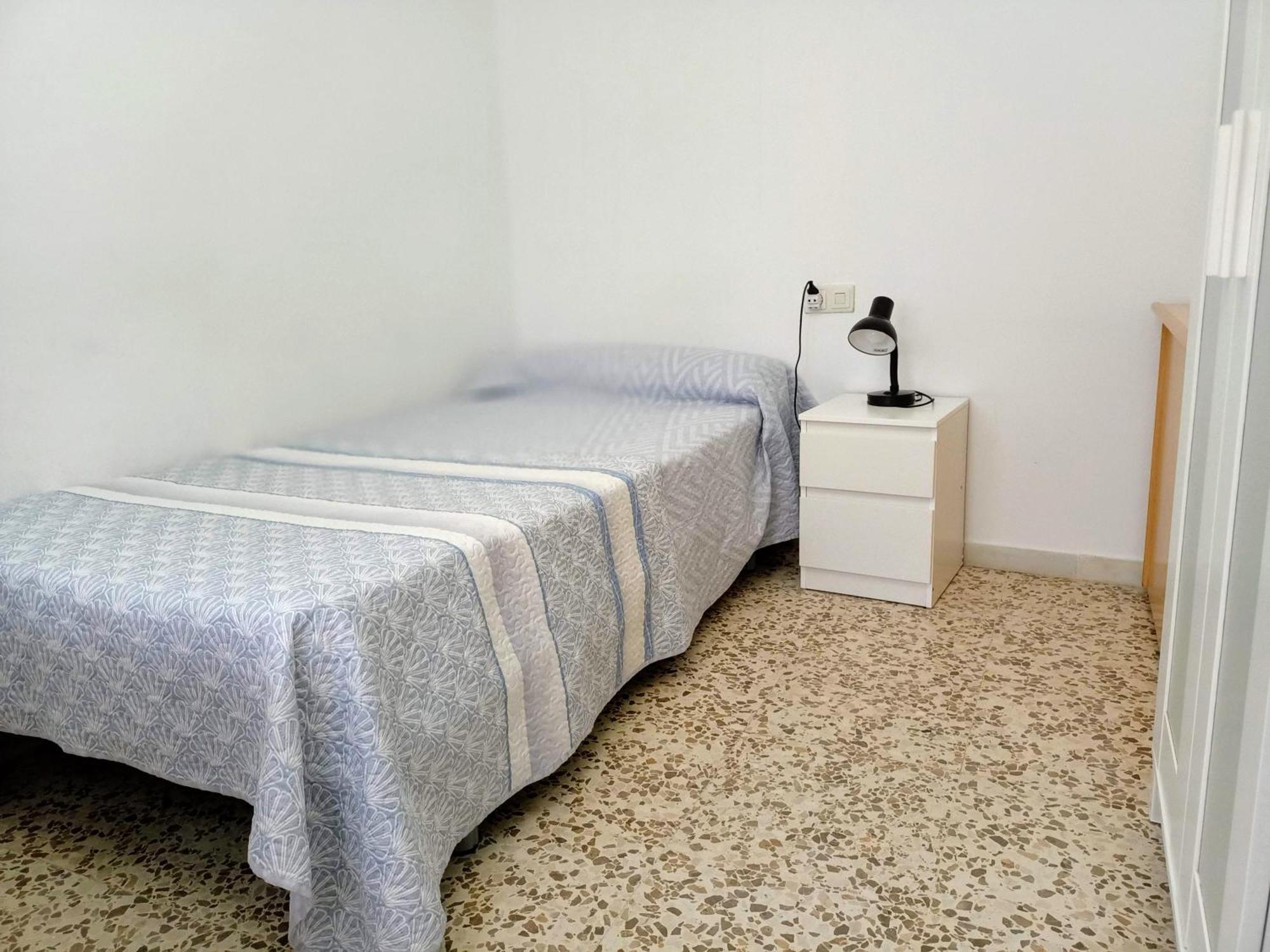 Apartamento Caleta Sun & Sea Кадис Екстериор снимка