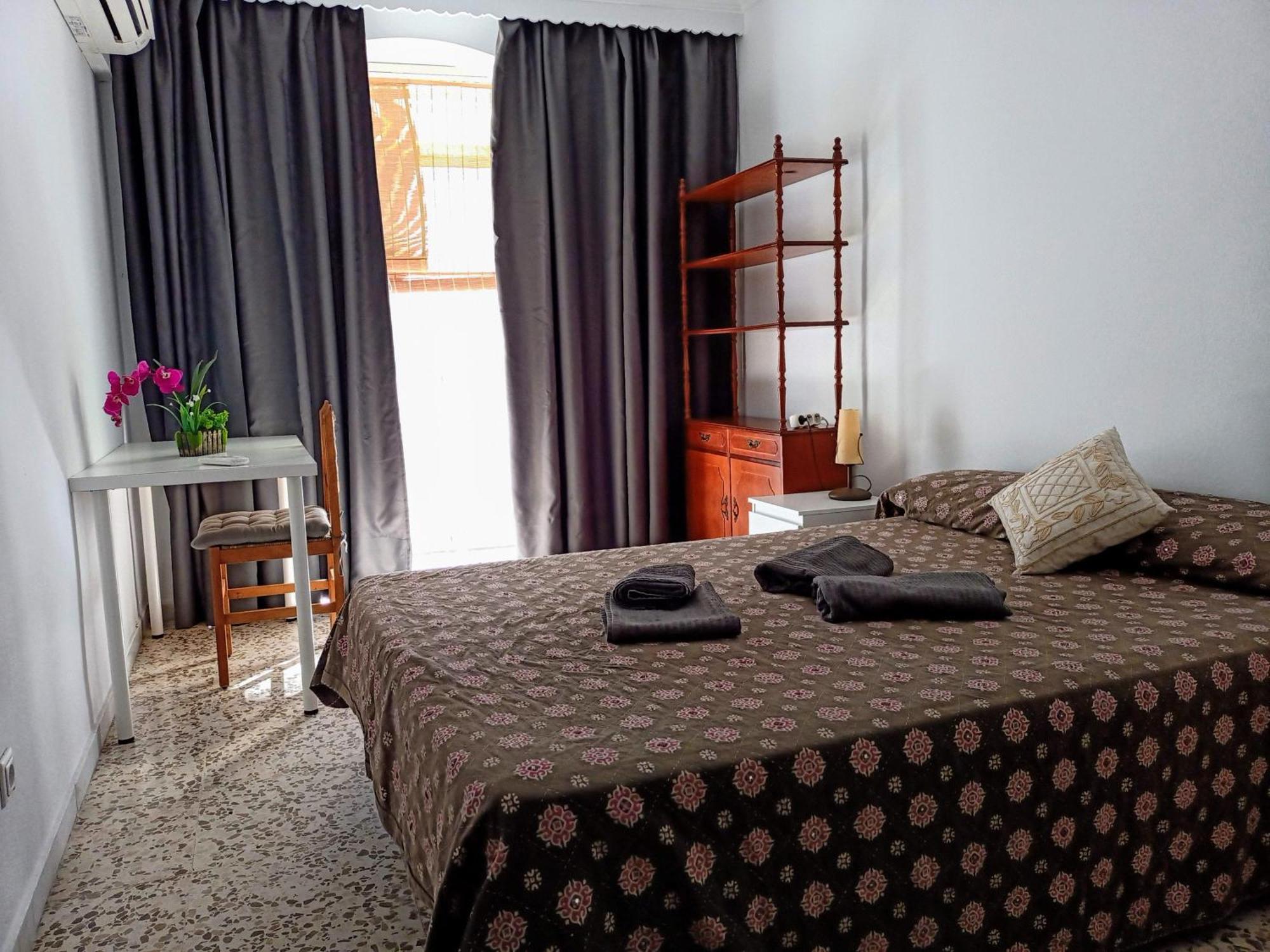 Apartamento Caleta Sun & Sea Кадис Екстериор снимка